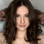 amateur webcam model turned lalidreams sensation