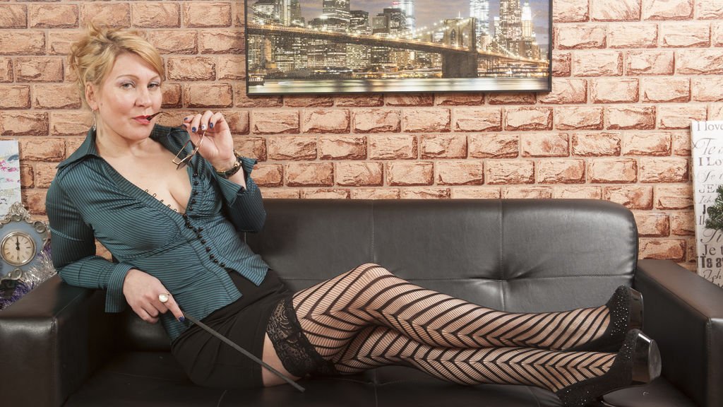 Amateur Webcam Model Turned TeacherWow: Uncovering the Secrets of Success Amateur Webcam Model Turned TeacherWow: Uncovering the Secrets of Success