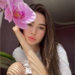 amateur webcam model valerymacduff shares her passionate performances