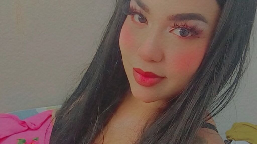 Amateur Webcam Model VioletDavies Shares Her Passionate Performances Amateur Webcam Model VioletDavies Shares Her Passionate Performances