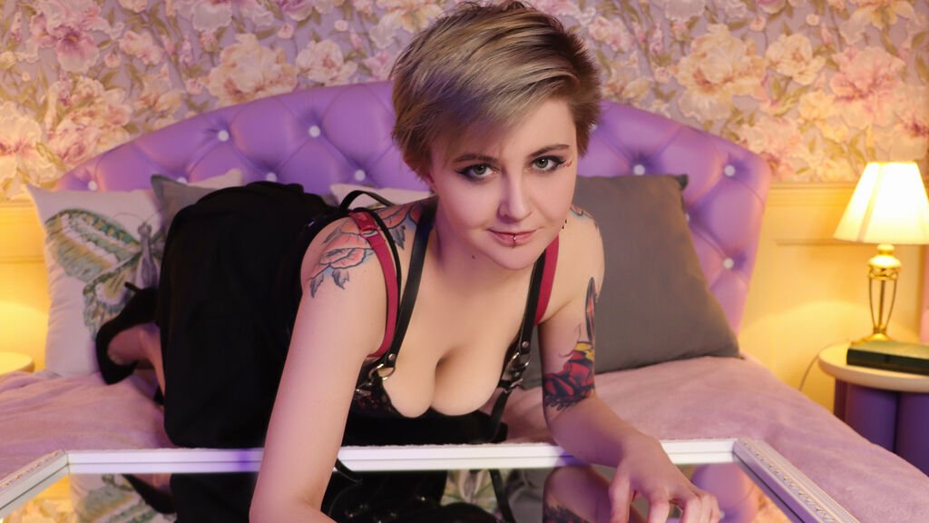 Amateur Webcam Modeling Adventures with AngelaGrimes Amateur Webcam Modeling Adventures with AngelaGrimes