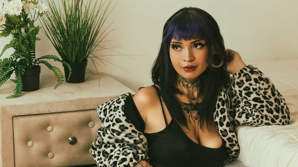 Amateur Webcam Modeling Dreams with MeliiGal Amateur Webcam Modeling Dreams with MeliiGal