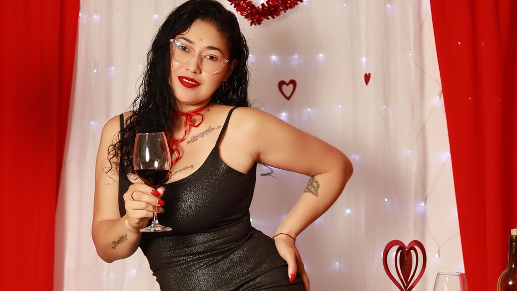 amateur webcam modeling with meikomolina a beginners journey