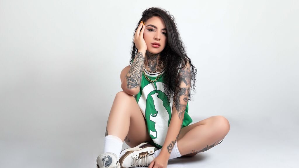 AmyInks' Amateur Webcam Model Adventures AmyInks’ Amateur Webcam Model Adventures