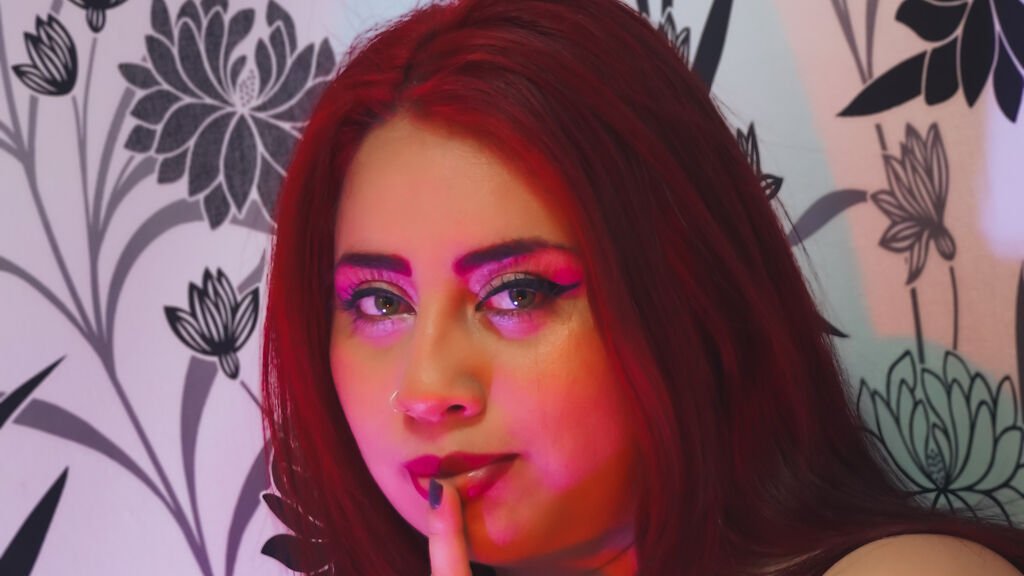 AnnahiRey's Amateur Webcam Model Adventures AnnahiRey’s Amateur Webcam Model Adventures