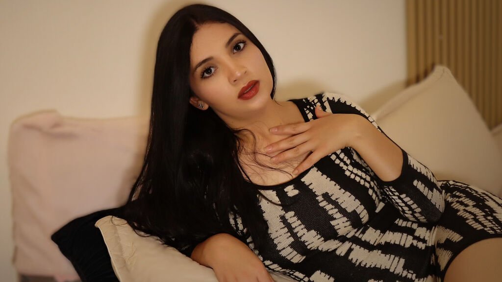 AshleyMontiel's Amateur Webcam Model Adventures AshleyMontiel’s Amateur Webcam Model Adventures