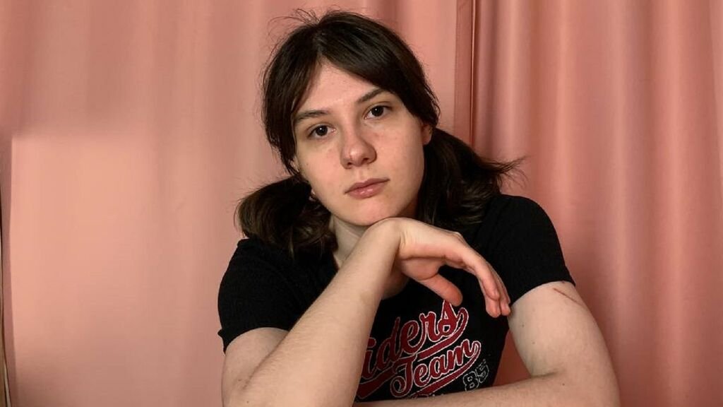 BattyWatts’ Amateur Webcam Model Adventures