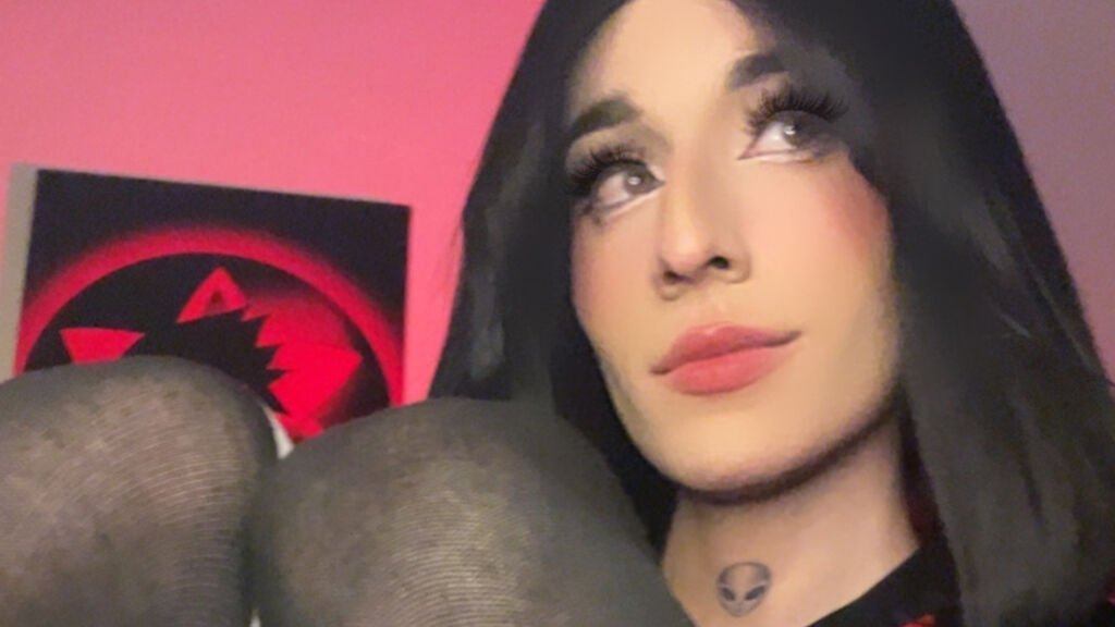 Behind AliceUmbreIIas Digital Rain Behind AliceUmbreIIas Digital Rain