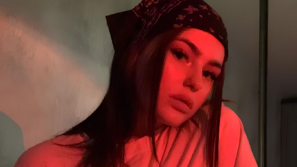 CarolinaHerera's Amateur Webcam Model Adventure CarolinaHerera’s Amateur Webcam Model Adventure