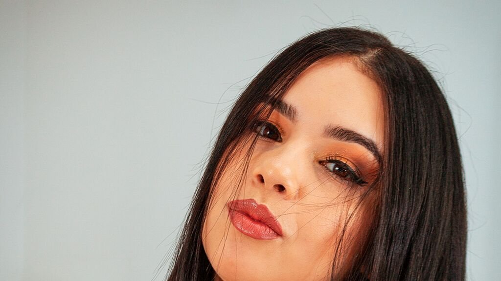 Catheri Barbier's Amateur Webcam Model Adventures Catheri Barbier’s Amateur Webcam Model Adventures