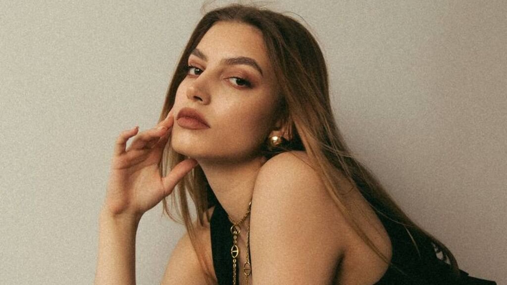 CorlissFadness: More Than a Username CorlissFadness: More Than a Username