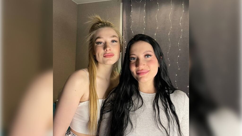 Edita & Peggys Digital Double Act Edita & Peggys Digital Double Act