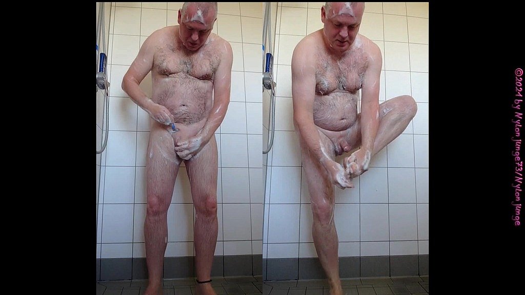 Einsame Morgendusche: Gedanken & Stille Einsame Morgendusche: Gedanken & Stille