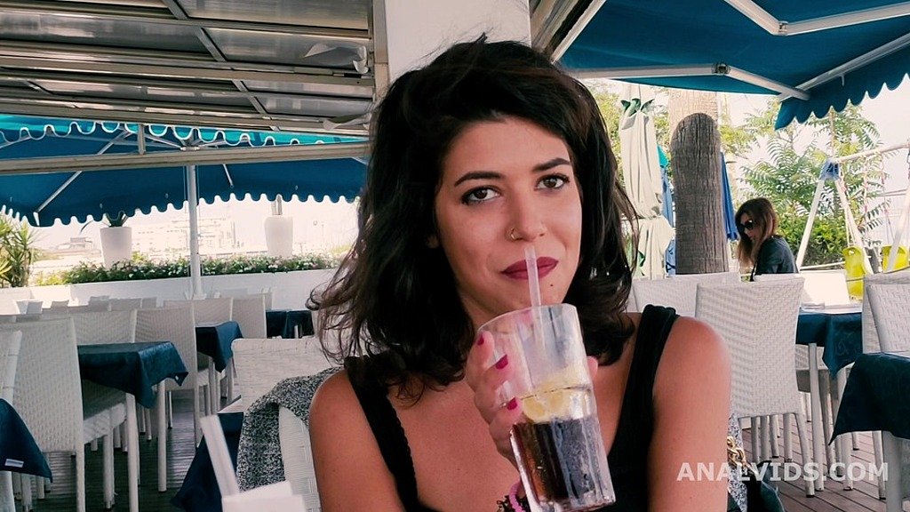 elisabetta zaffiros outdoor exhibitionism