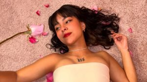 elizabeththaylors digital spotlight