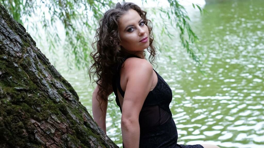 EmaAlyssas Pixelated Playground