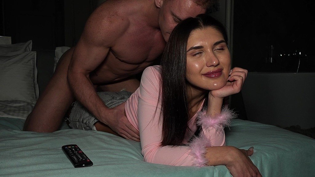 Embrace Her New Lifestyle Journey