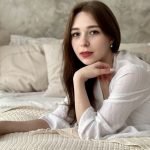 emily turns to amateur webcam modeling