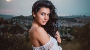 empresskims digital throne room