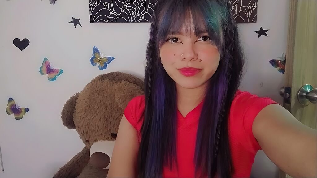 EmylyGrenn's Amateur Webcam Model Adventures EmylyGrenn’s Amateur Webcam Model Adventures