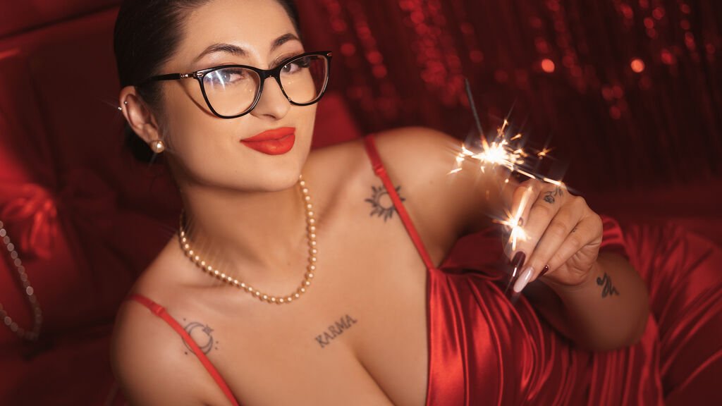 EvieSilk's Amateur Webcam Model Adventures EvieSilk’s Amateur Webcam Model Adventures