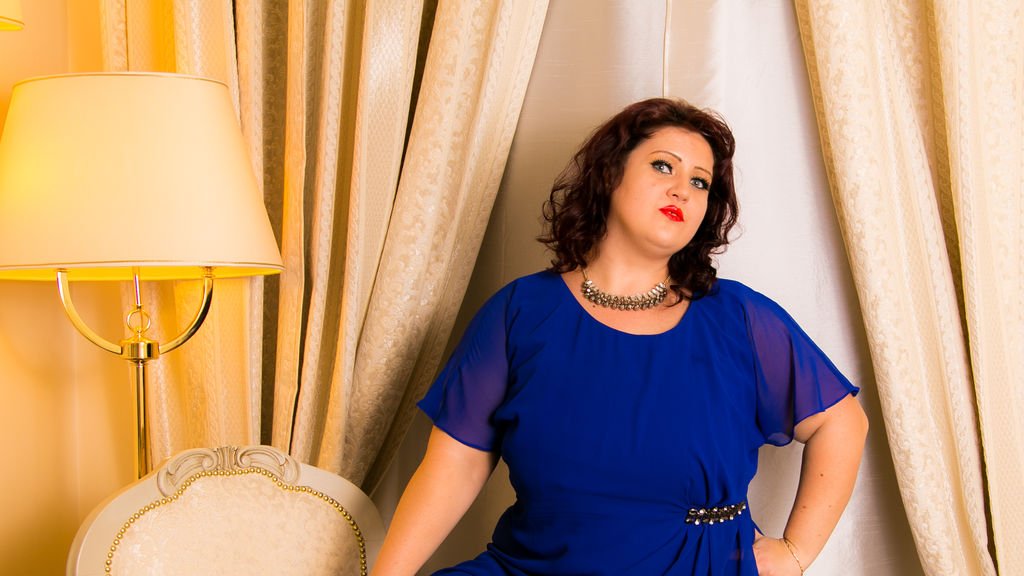 friskyclaus amateur webcam model adventures