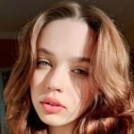 from amateur to webcam model disha robertsons journey