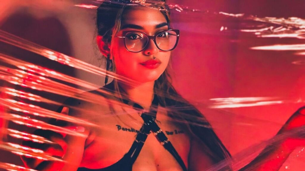 from amateur to webcam model janetspicers journey