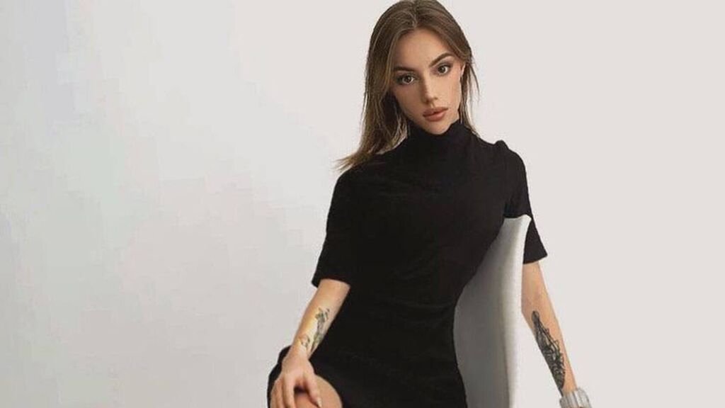 from amateur to webcam model my journey on marryvor