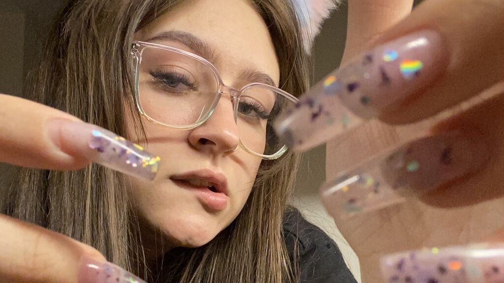 From Amateur to Webcam Model: My Journey with AshleyTeeS From Amateur to Webcam Model: My Journey with AshleyTeeS