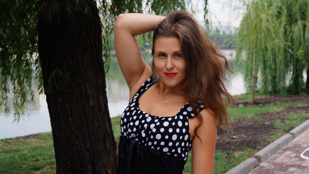 from amateur to webcam model my journey with irenvip