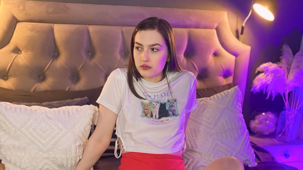 from amateur to webcam model my journey with kayeflow