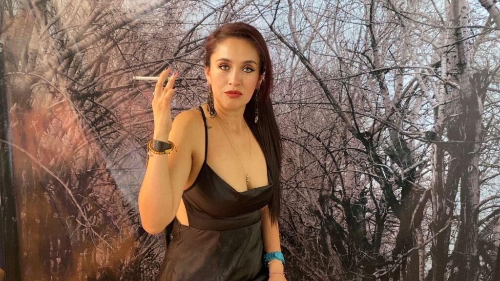 from amateur to webcam model my journey with margottridle