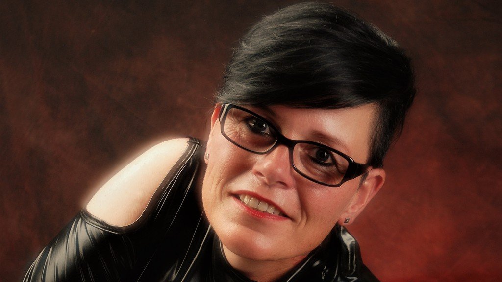 from amateur to webcam model my journey with ninarandman