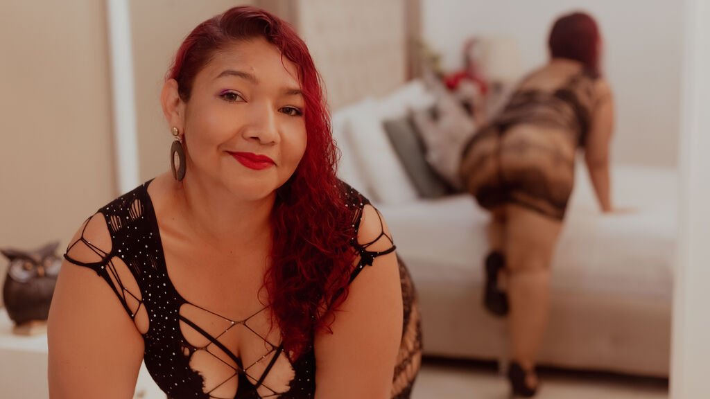 From Amateur to Webcam Model: My Journey with SelenaWalker