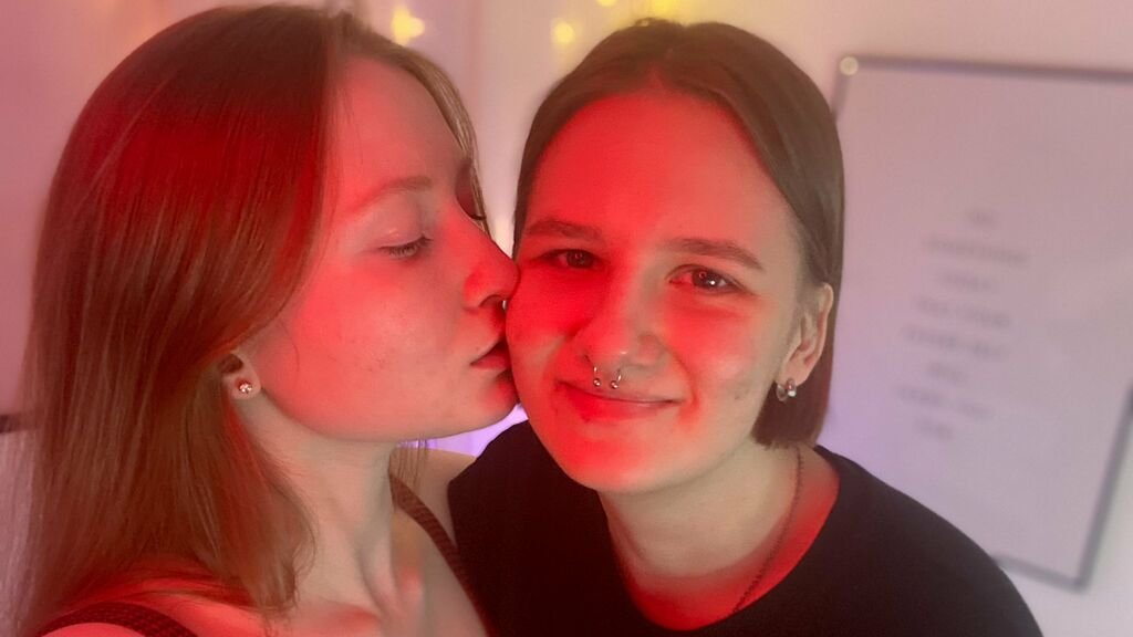 From Amateur to Webcam Model: SophieKristie's Journey From Amateur to Webcam Model: SophieKristie’s Journey