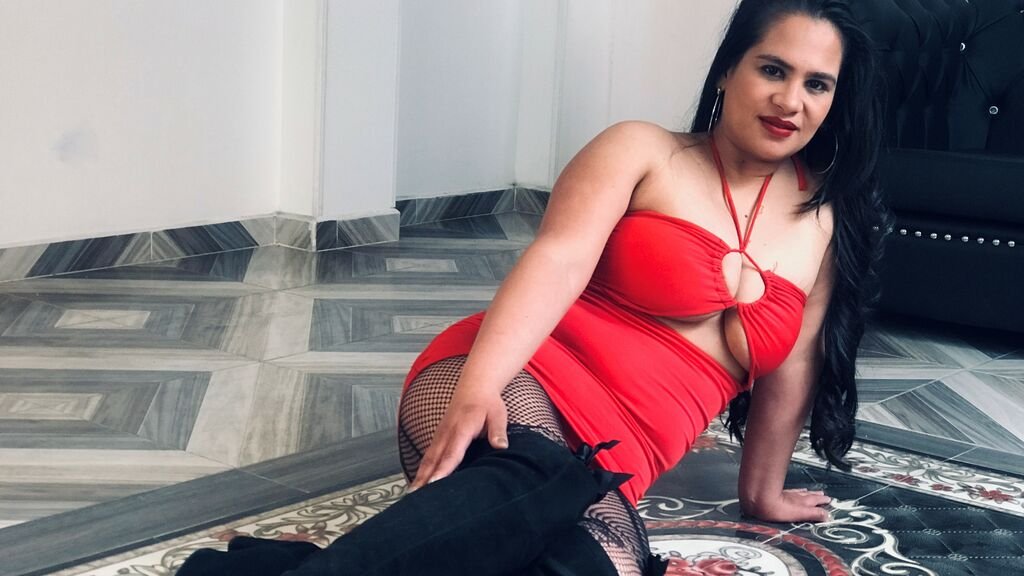 From Amateur to Webcam Model: The CharlottBell Journey From Amateur to Webcam Model: The CharlottBell Journey