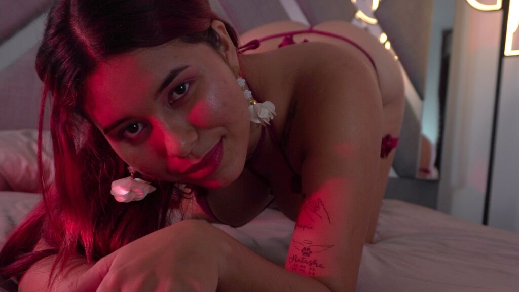 From Amateur to Webcam Model: The Rise of CatalinaBrooks