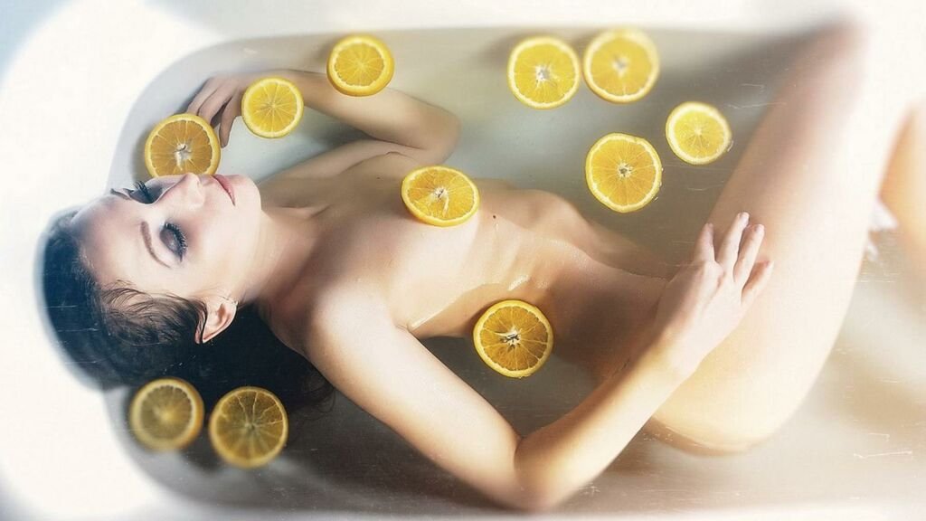 from amateur to webcam superstar my journey with evafoxik