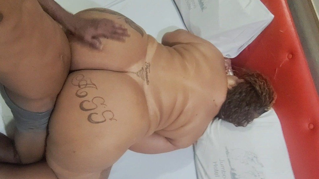 intimate moments with a voluptuous beauty