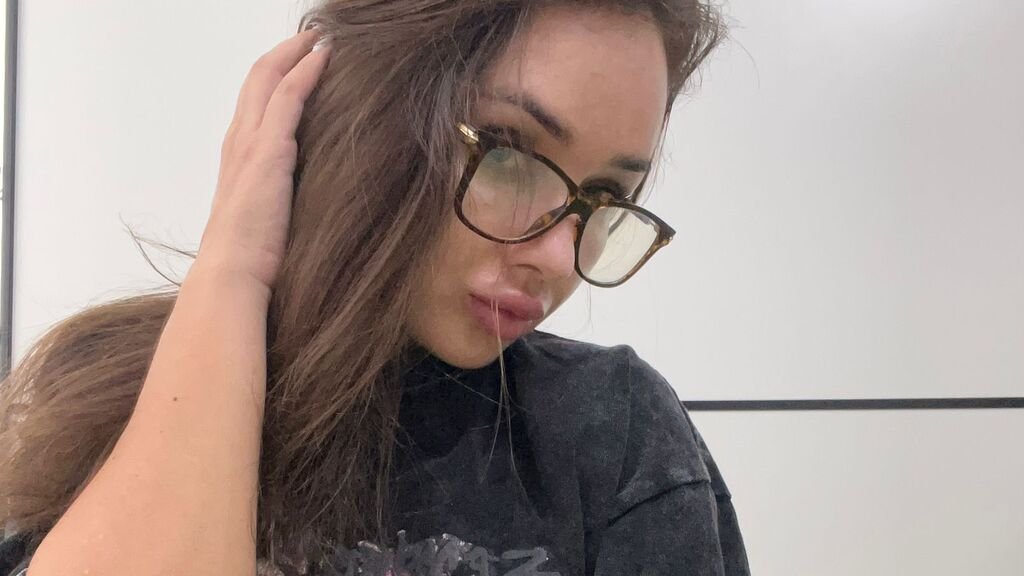 JulietaNate’s Amateur Webcam Model Adventures