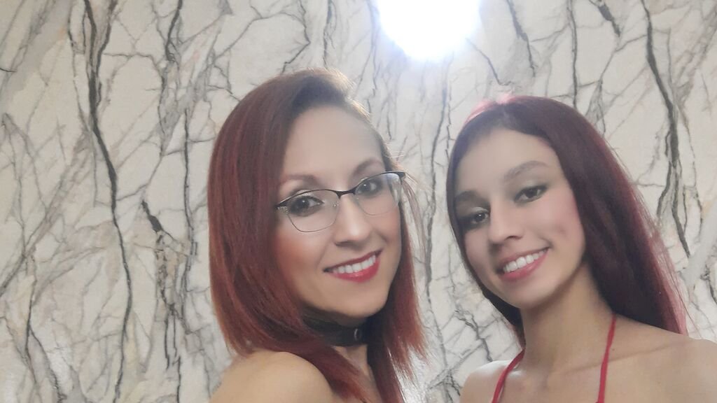 KatyLuciana's Amateur Webcam Model Adventures