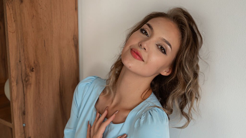 Kayla Hazel’s Amateur Webcam Model Adventures