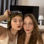 laineandcarina your screens new besties