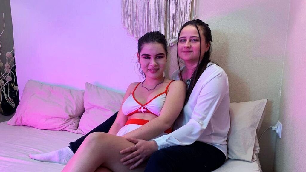 leilastormys amateur webcam model adventures