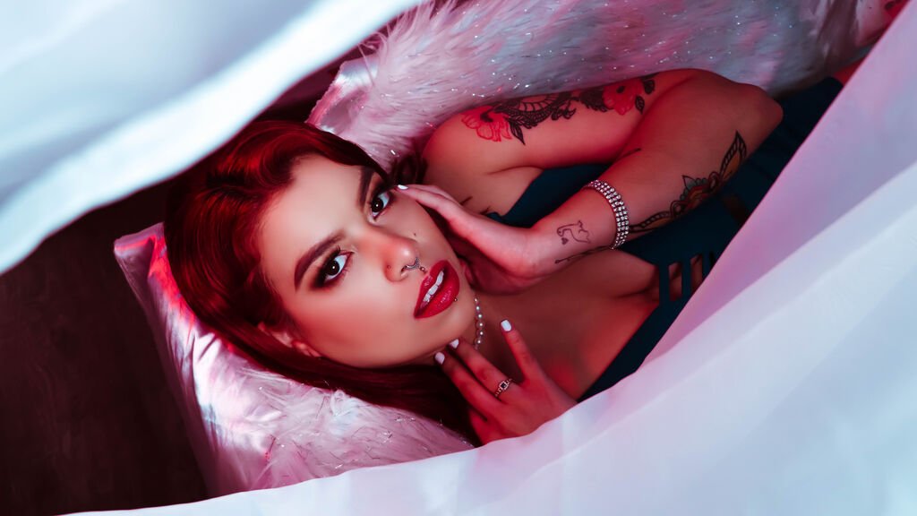 LilaRousse: More Than Just a Webcam