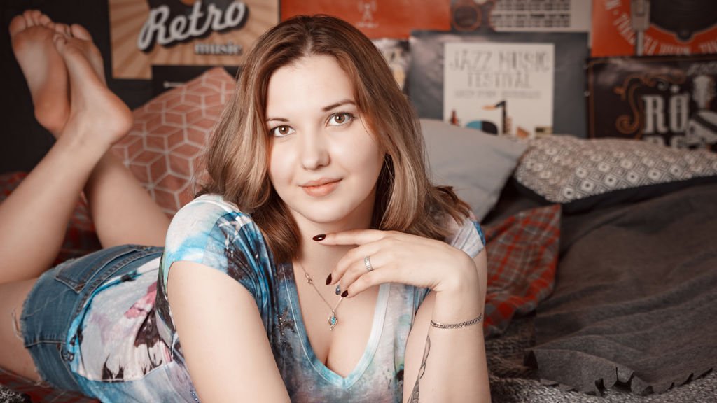 lindaurich from amateur to online icon