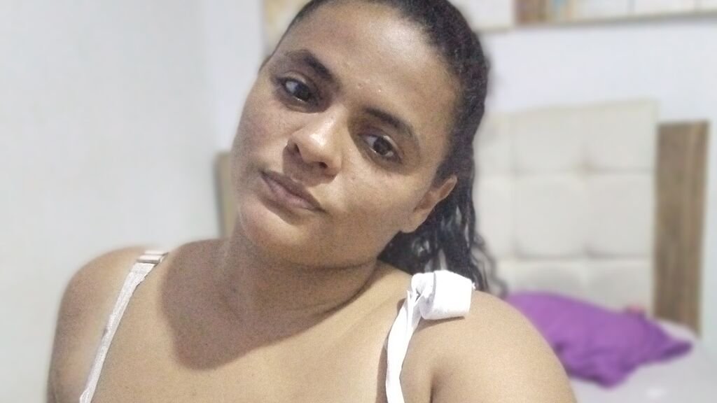 Lisa Teheran’s Amateur Webcam Model Adventures