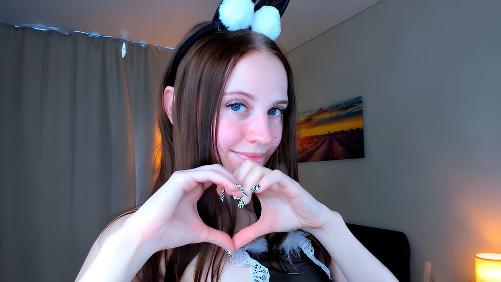 MagnoliaLitman: More Than a Webcam MagnoliaLitman: More Than a Webcam