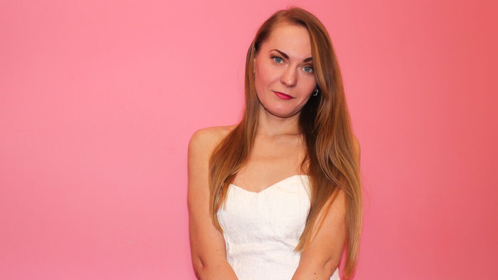 MargoGarcia's Amateur Webcam Model Adventures